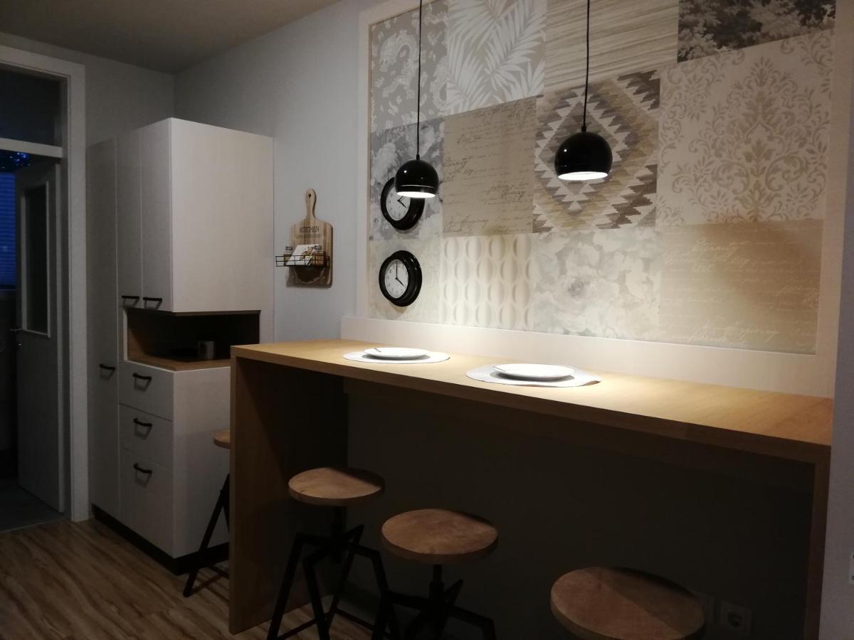 Apartment Nobl Plac Celje Extérieur photo